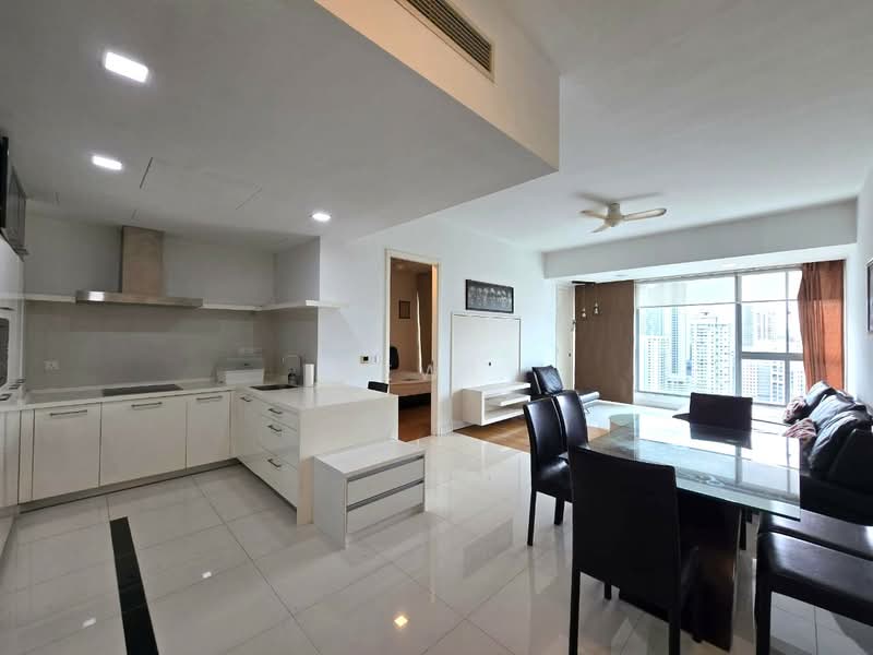 Servis Apartment untuk Disewa di Gateway Kiaramas Residences - Kew . - Kitchen - PropertyGuru.com.my