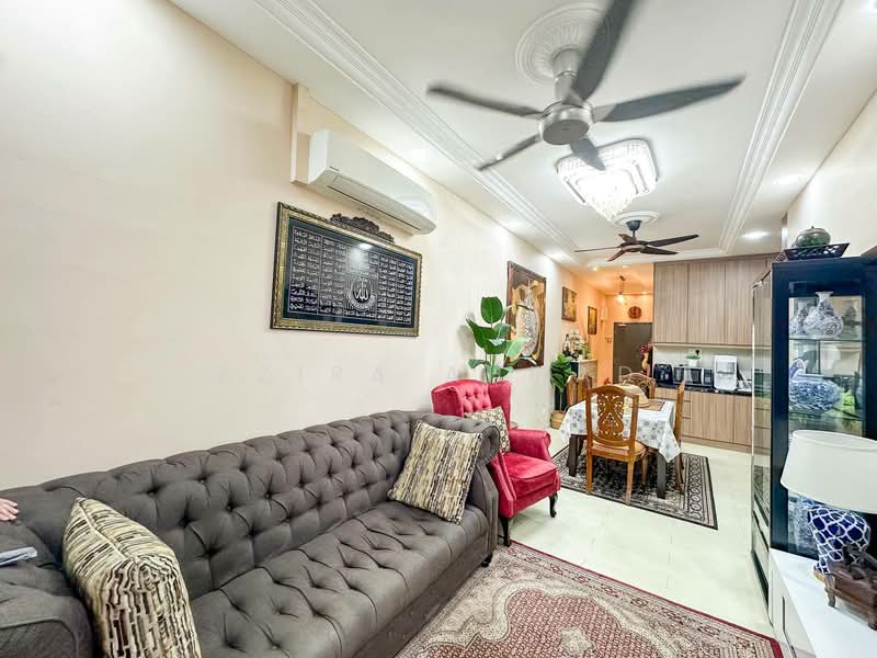 Condominium for Sale at Lakefront Homes - Azira Ahmad - Living Room - PropertyGuru.com.my