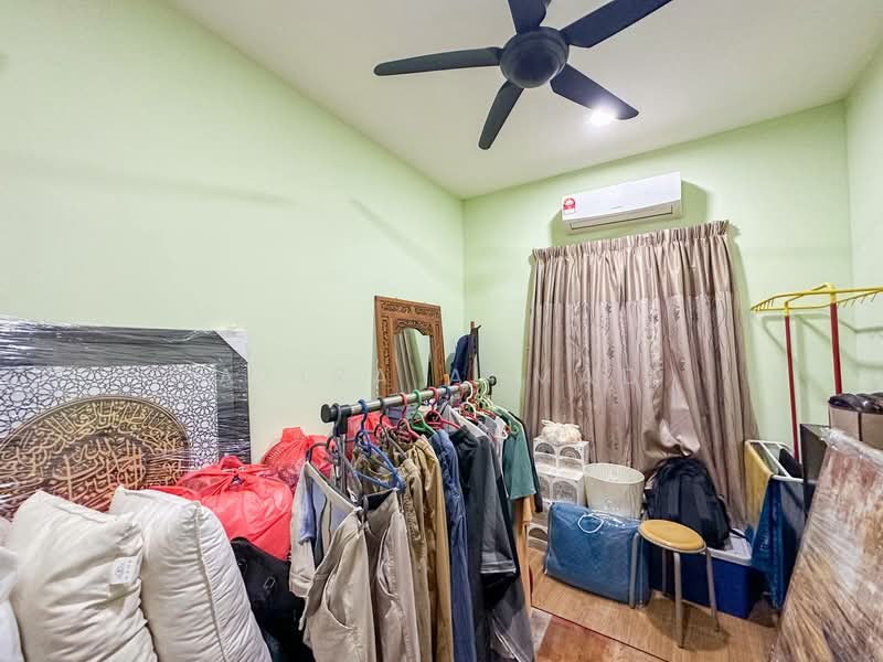 Condominium for Sale at Lakefront Homes - Azira Ahmad - PropertyGuru.com.my