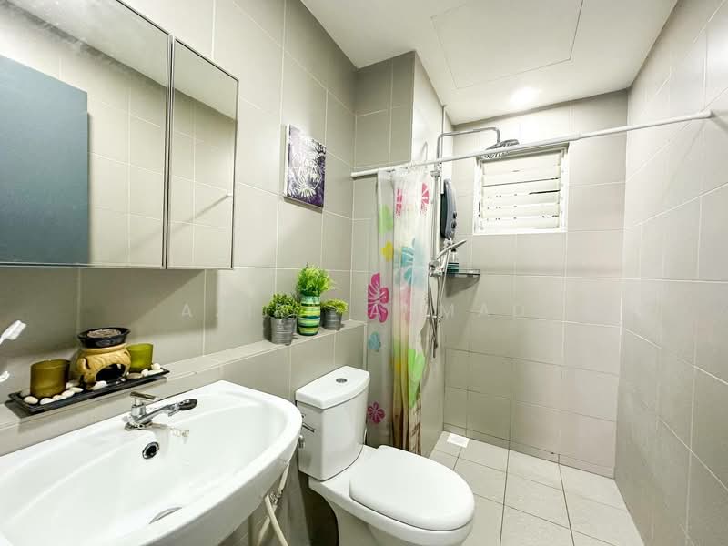 Condominium for Sale at Lakefront Homes - Azira Ahmad - PropertyGuru.com.my