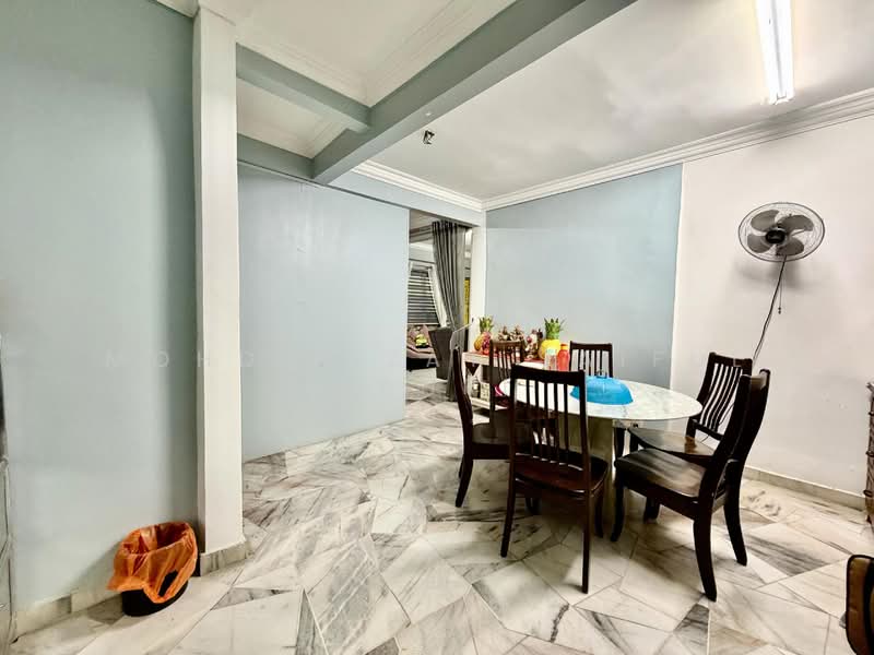 2-storey Terraced House for Sale in Taman Semarak (Kajang) - Mohd Aizat Saiful Bahri - Dining Room - PropertyGuru.com.my