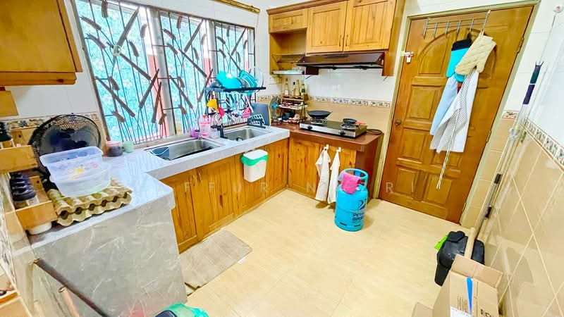 Rumah Berkembar untuk Dijual di Shah Alam (Selangor) - Zaffur Nazri - Kitchen - PropertyGuru.com.my