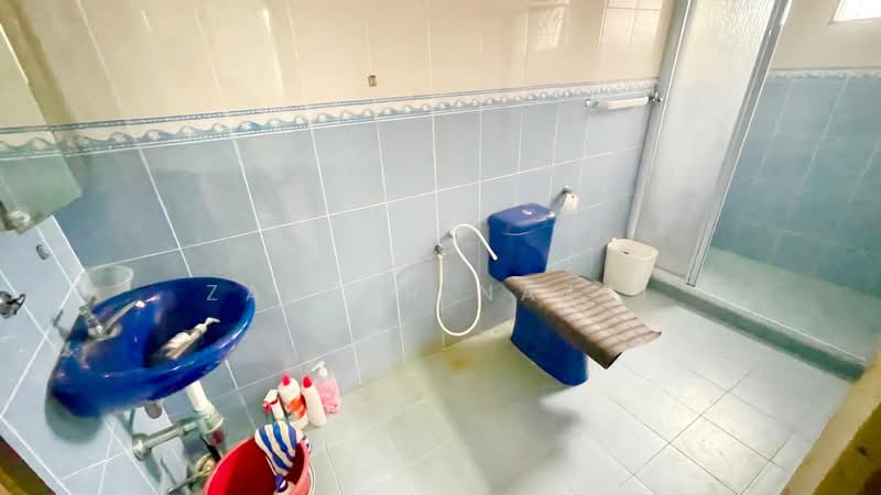 Rumah Berkembar untuk Dijual di Shah Alam (Selangor) - Zaffur Nazri - Bathroom - PropertyGuru.com.my