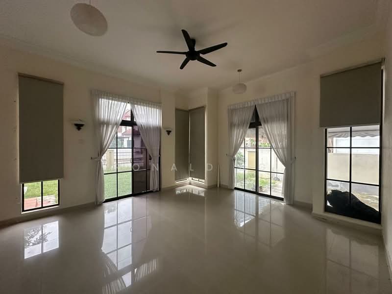 Bungalow for Rent in Bayan Lepas (Penang) - Ronald Ng - Living Room - PropertyGuru.com.my