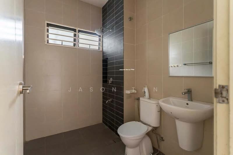 Rumah Teres untuk Disewa di Bandar Bukit Raja (Klang) - Jason Tan - Bathroom - PropertyGuru.com.my