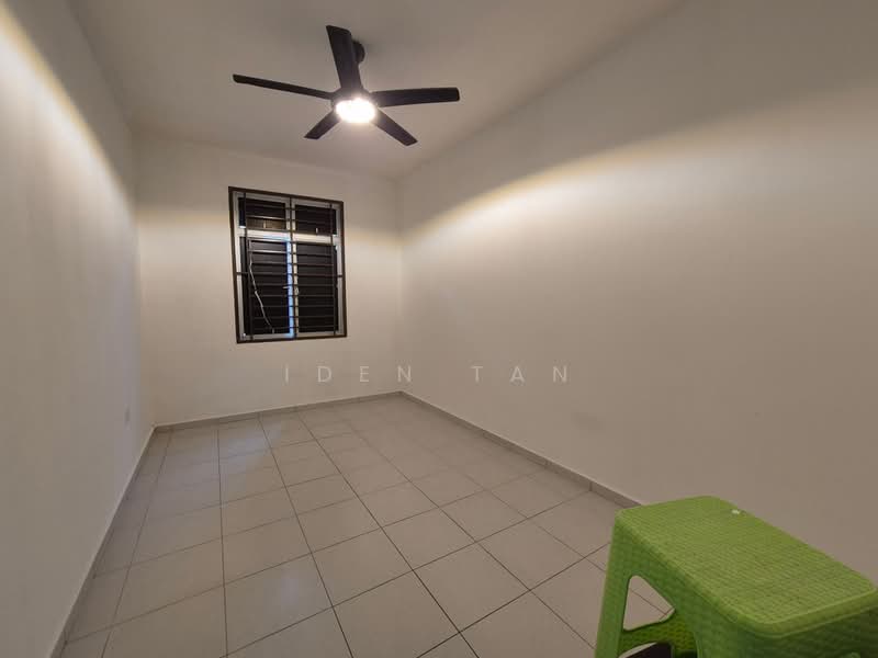 2.5-storey Terraced House for Sale in Taman Scientex Utama (Senai) - Iden Tan - Interior - PropertyGuru.com.my