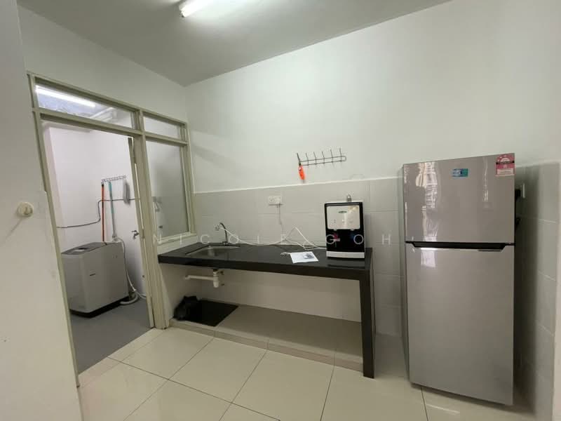Kondominium untuk Disewa di Platinum Lake PV 16 - Nicole Goh - Kitchen - PropertyGuru.com.my