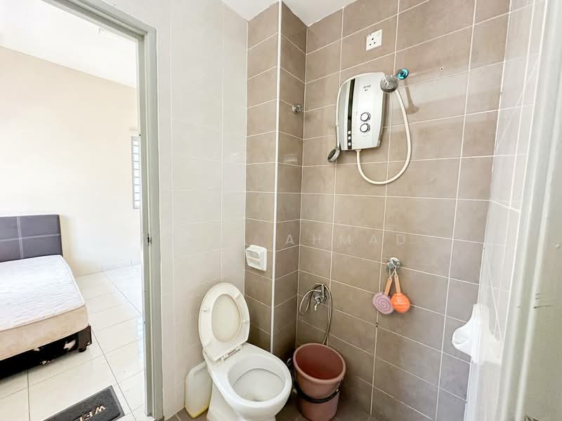 Semi-Detached House for Sale in Taman Tasik Semenyih (Semenyih) - Azira Ahmad - PropertyGuru.com.my
