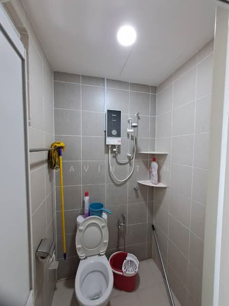 Condominium for Rent at Sierra East - Gavin Tan - Bathroom - PropertyGuru.com.my