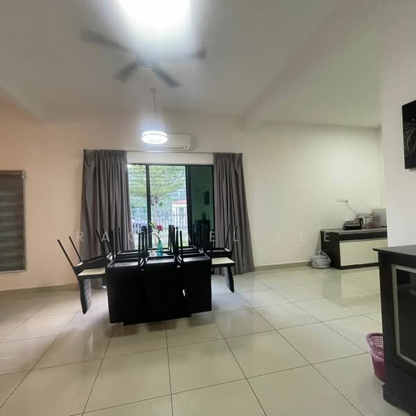 Rumah Teres 2 Tingkat untuk Disewa di Sepang (Selangor) - Rachael Lee - Dining Room - PropertyGuru.com.my
