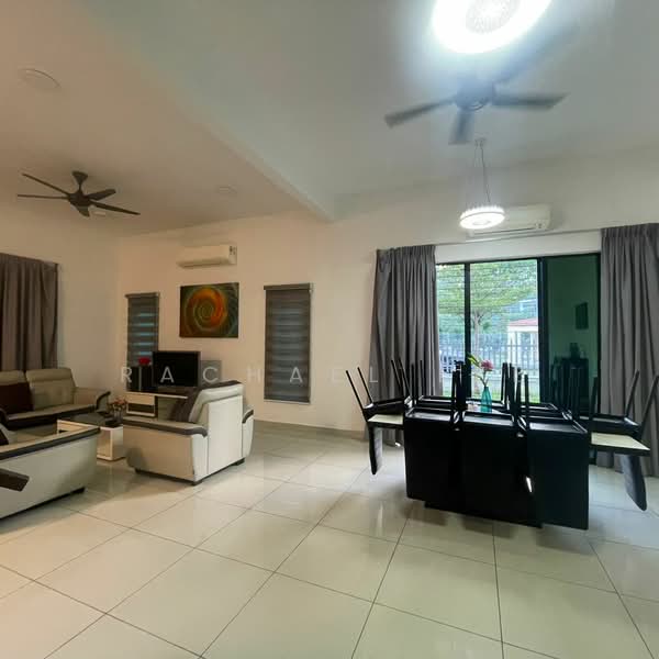 Rumah Teres 2 Tingkat untuk Disewa di Sepang (Selangor) - Rachael Lee - Living Room - PropertyGuru.com.my