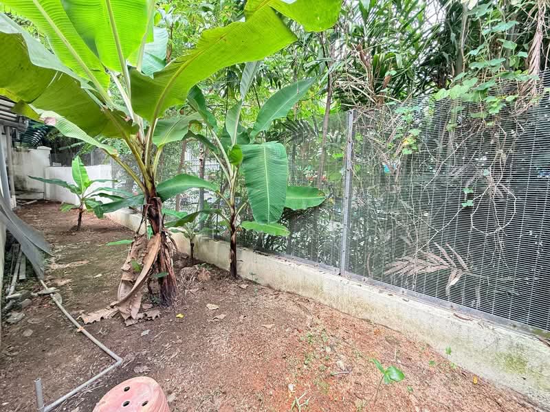 Semi-Detached House for Sale in Taman Setia 2 (Balakong) - Siti Mariam - Garden - PropertyGuru.com.my
