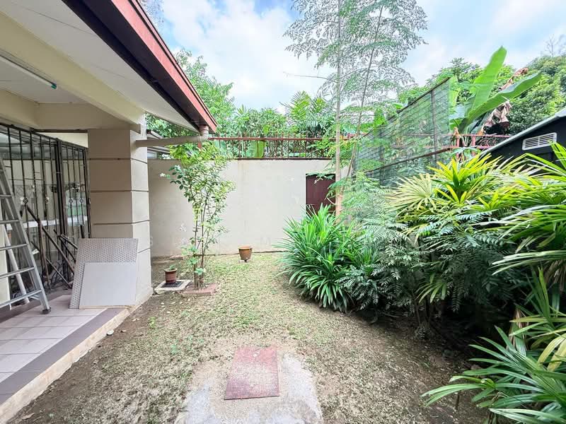 Semi-Detached House for Sale in Taman Setia 2 (Balakong) - Siti Mariam - Exterior - PropertyGuru.com.my