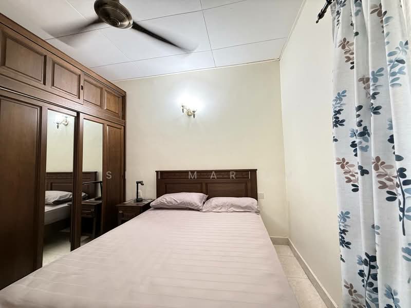Semi-Detached House for Sale in Taman Setia 2 (Balakong) - Siti Mariam - Bedroom - PropertyGuru.com.my