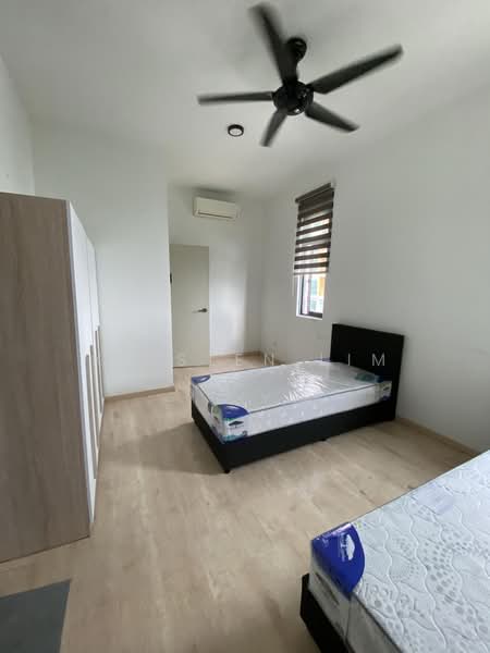 Kondominium untuk Disewa di Parkhill Residence - Kristen Lim - Bedroom - PropertyGuru.com.my