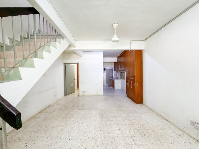 2-storey Terraced House for Sale in Batu Caves (Selangor) - Izzat Zamros - PropertyGuru.com.my