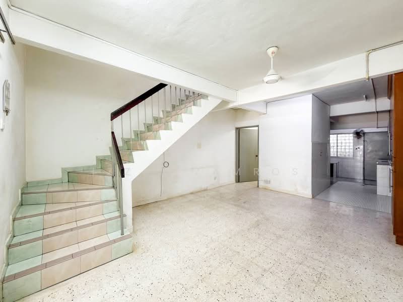 2-storey Terraced House for Sale in Batu Caves (Selangor) - Izzat Zamros - PropertyGuru.com.my
