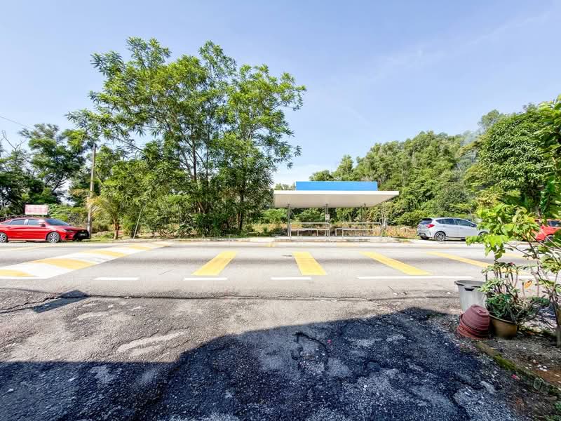 2-storey Terraced House for Sale in Batu Caves (Selangor) - Izzat Zamros - PropertyGuru.com.my