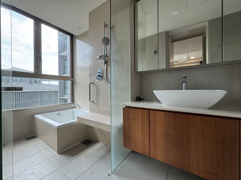 Service Residence for Rent at Stonor 3 - Weis Oon - Bathroom - PropertyGuru.com.my