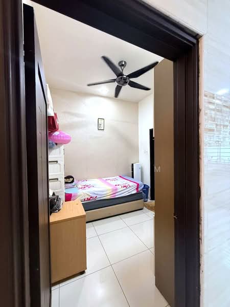 Rumah Teres 2 Tingkat untuk Dijual di Taman Dato' Chellam (Ulu Tiram) - Karl Lim - Bedroom - PropertyGuru.com.my
