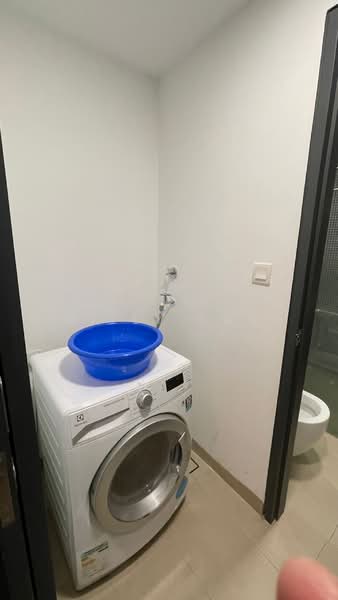 Apartment for Sale at V Residence Suites @ Sunway Velocity - Billy Tan - Interior - PropertyGuru.com.my