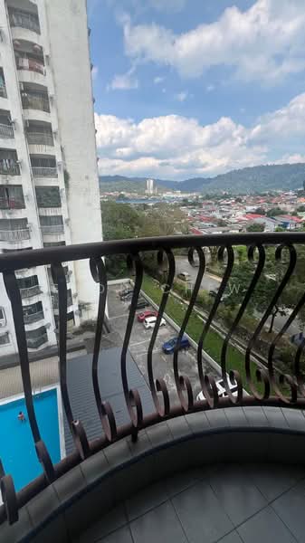 Kondominium untuk Dijual di D'Casa Condominium - Eson Chew - Balcony - PropertyGuru.com.my