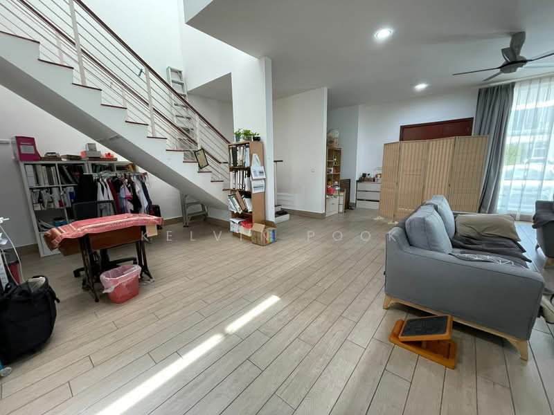 Rumah Berkembar untuk Dijual di Cyberjaya (Selangor) - Kelvin Pook - Living Room - PropertyGuru.com.my