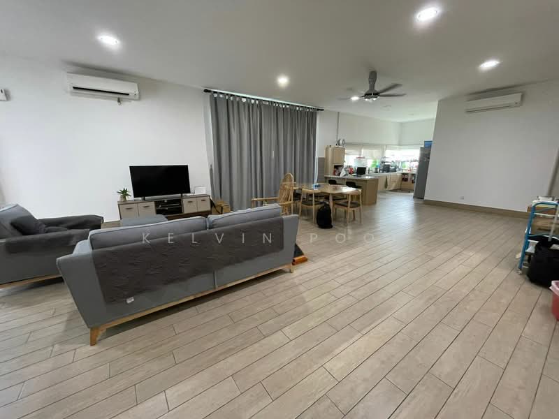 Rumah Berkembar untuk Dijual di Cyberjaya (Selangor) - Kelvin Pook - Living Room - PropertyGuru.com.my