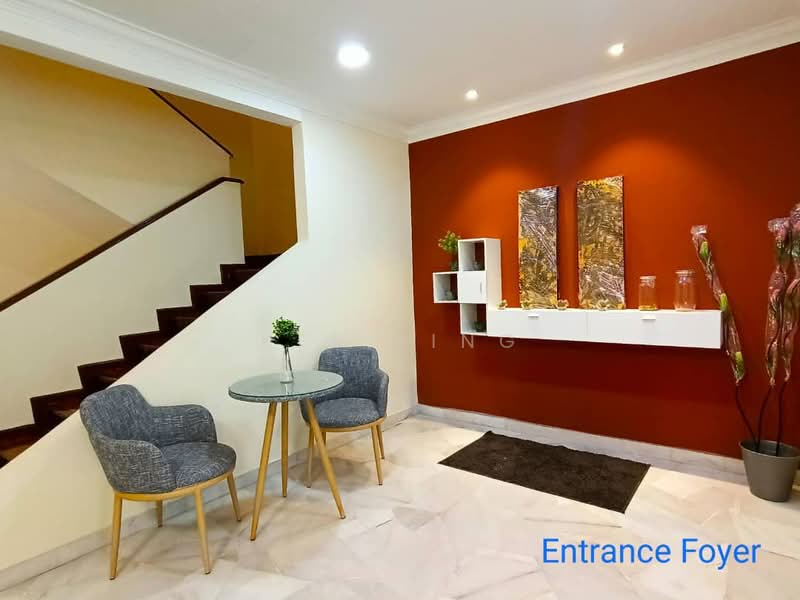 2-storey Terraced House for Rent in Bandar Sunway (Sunway) - Key Ling - Entrance - PropertyGuru.com.my