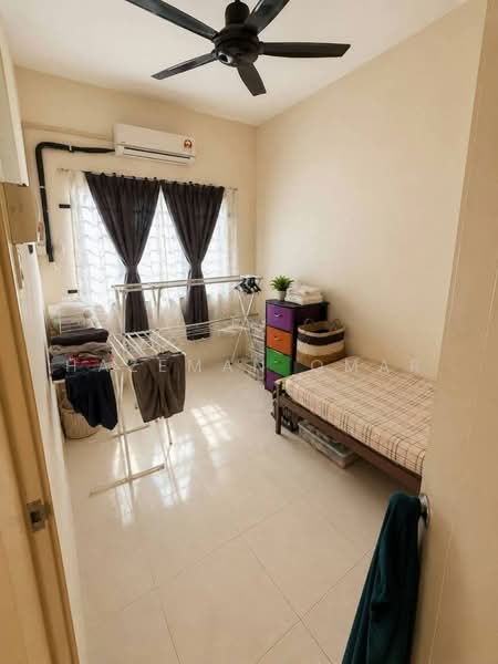 Rumah Teres 2 Tingkat untuk Dijual di Bandar Baru Bangi (Selangor) - Hazeman Omar - Bedroom - PropertyGuru.com.my