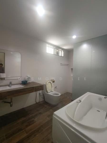 Semi-Detached House for Sale in Taman Desa Wangsa (Batu Maung) - Desmond Lee - Bathroom - PropertyGuru.com.my