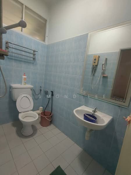 Semi-Detached House for Sale in Taman Desa Wangsa (Batu Maung) - Desmond Lee - Bathroom - PropertyGuru.com.my
