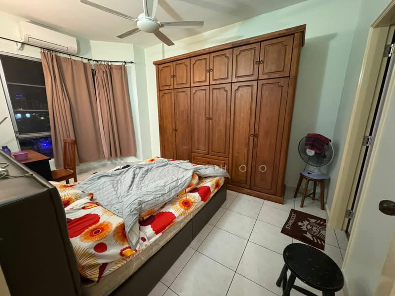 Condominium for Rent at Gold Coast Resort Condominium - Jake Khoo - Bedroom - PropertyGuru.com.my