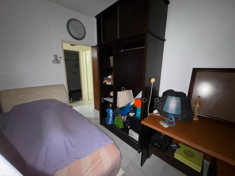 Condominium for Rent at Gold Coast Resort Condominium - Jake Khoo - Bedroom - PropertyGuru.com.my