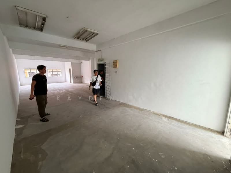 Shop / Office for Rent in Taman Puchong Intan (Puchong) - Kayden Bong - Interior - PropertyGuru.com.my