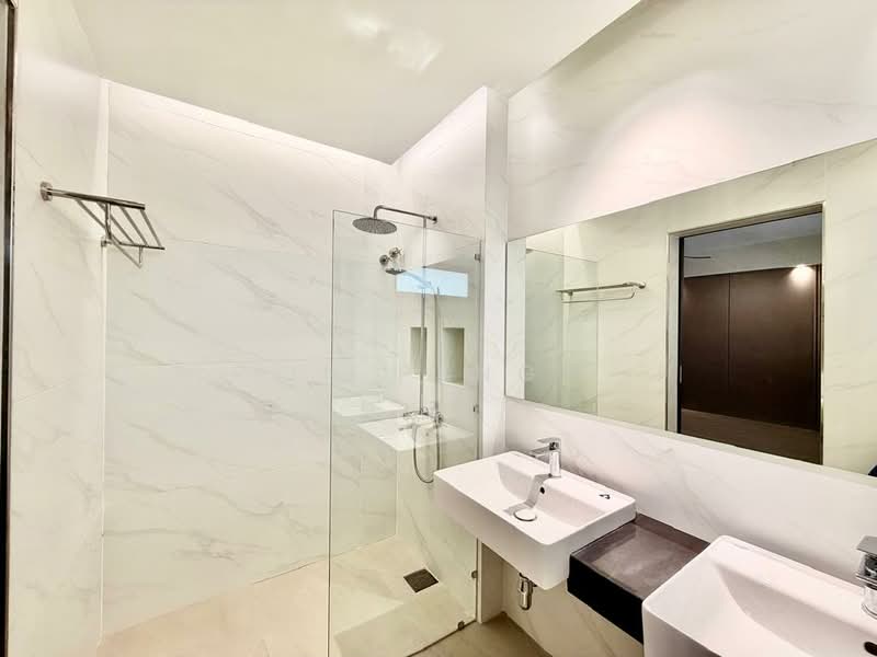 Semi-Detached House for Rent in Taman Tun Dr Ismail (Kuala Lumpur) - Yin Peng . - Bathroom - PropertyGuru.com.my