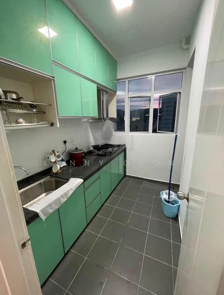 Kondominium untuk Dijual di Arena Residence - Lenny Goon - Kitchen - PropertyGuru.com.my