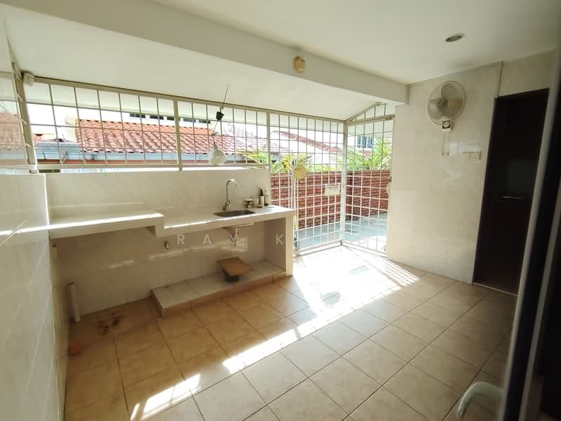 Semi-Detached House for Rent in Seksyen 17 (Petaling Jaya) - Ray Kong - PropertyGuru.com.my