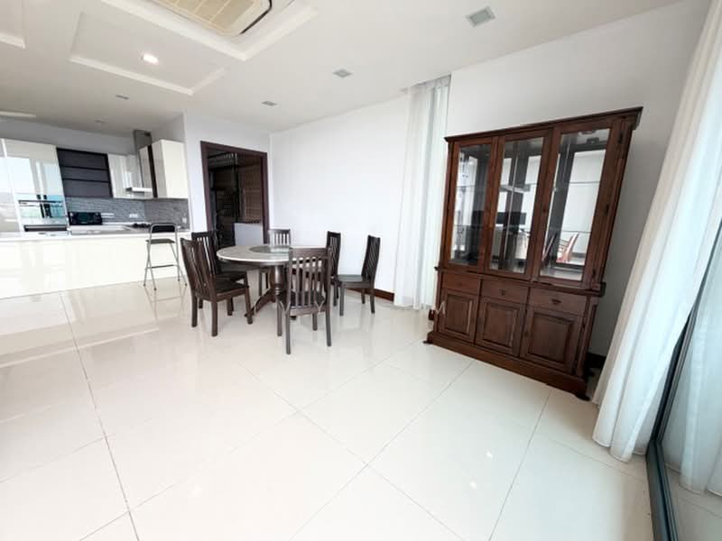Condominium for Rent at Harrington Suites - Ivy Lim - Kitchen - PropertyGuru.com.my