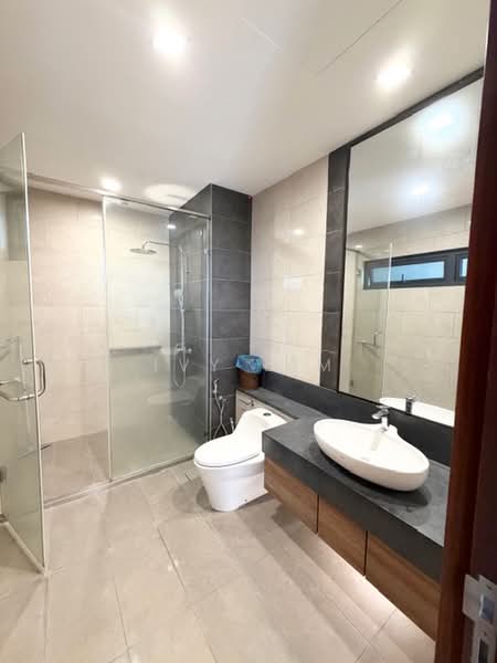 Condominium for Rent at Harrington Suites - Ivy Lim - Bathroom - PropertyGuru.com.my