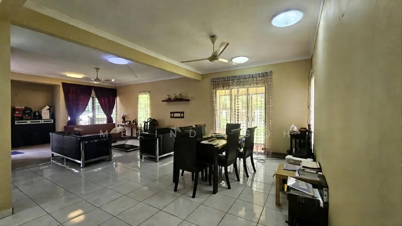 Rumah Teres 2 Tingkat untuk Dijual di Alam Damai (Cheras) - Melinda Goh - Living Room - PropertyGuru.com.my