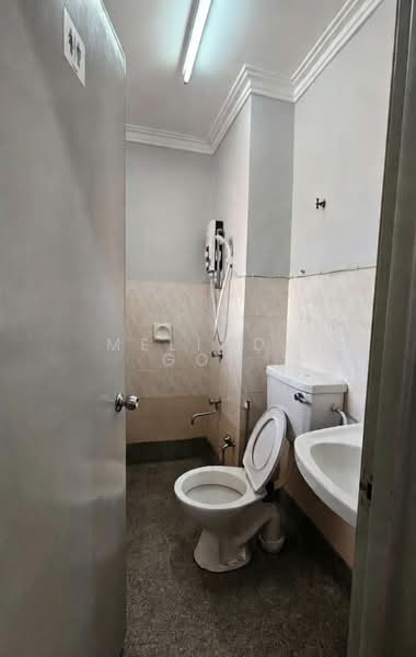 Rumah Teres 2 Tingkat untuk Dijual di Alam Damai (Cheras) - Melinda Goh - Bathroom - PropertyGuru.com.my