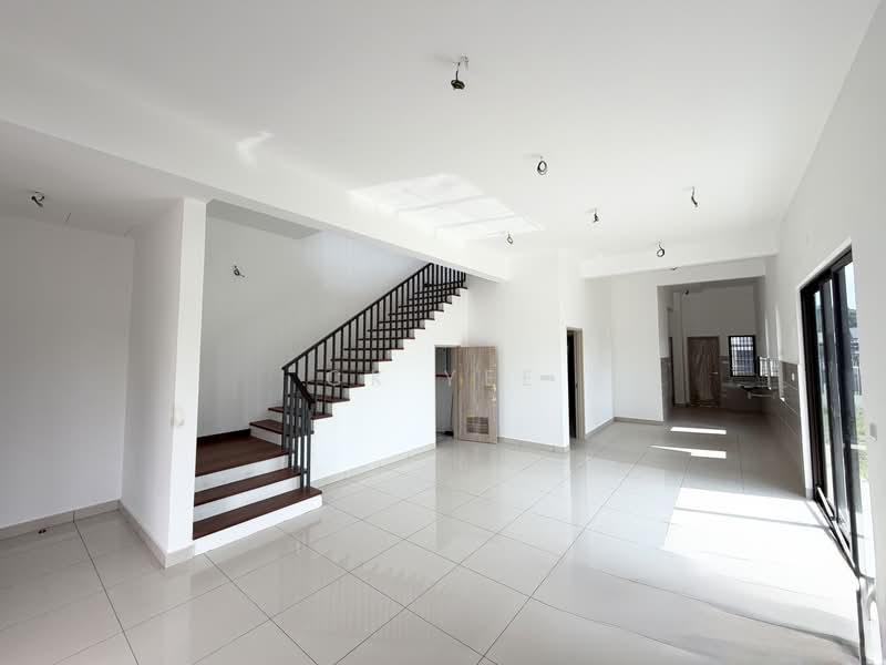 2-storey Terraced House for Sale in Bandar Kinrara Seksyen 8 (Bandar Kinrara) - CK Yee - Interior - PropertyGuru.com.my