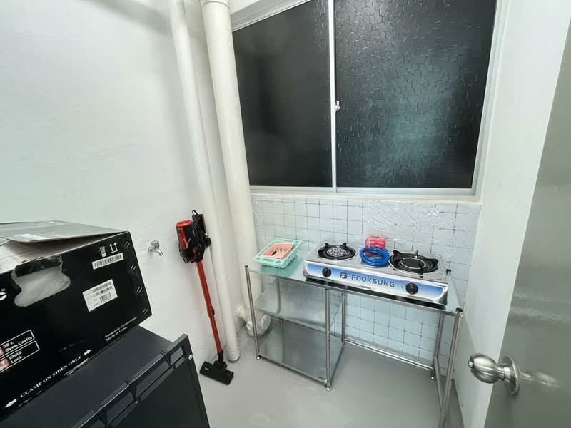Apartment for Rent at The Rise Collection 2 - Yang Lim - Kitchen - PropertyGuru.com.my