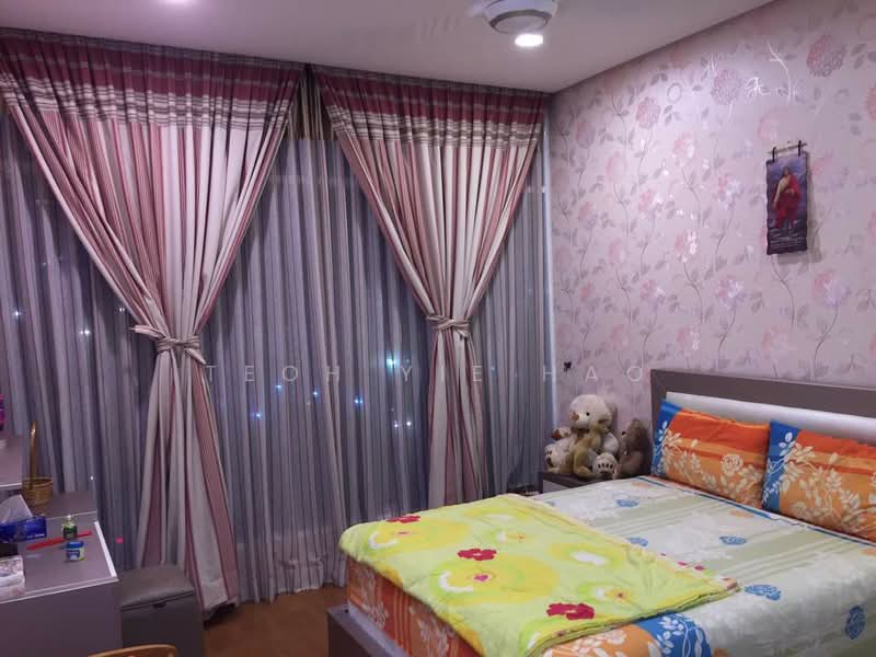 Service Residence for Sale at Quadro Residences - Teoh Yie Hao - Bedroom - PropertyGuru.com.my