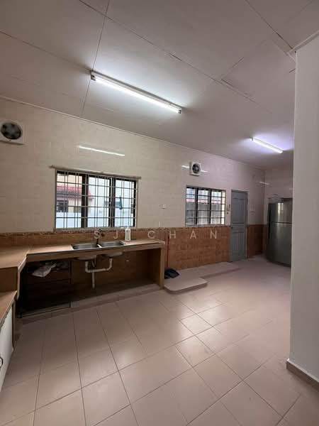 2-storey Terraced House for Rent in Bandar Pulai Jaya (Kulai) - SJ CHAN - Kitchen - PropertyGuru.com.my