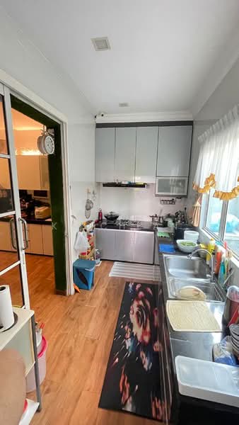 Cluster House for Sale in Rawang (Selangor) - KB Chean - Kitchen - PropertyGuru.com.my