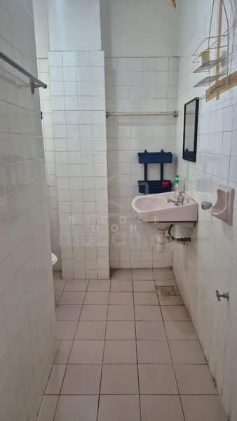 Condominium for Rent at Teratai Mewah Condominium - Nicole Goh - Bathroom - PropertyGuru.com.my