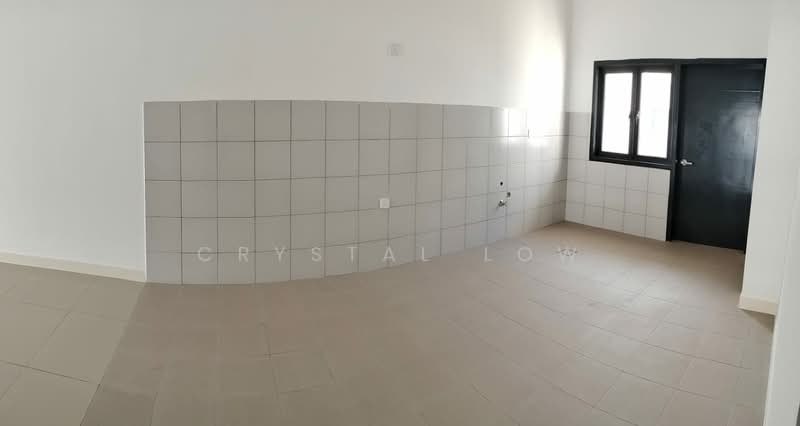 2-storey Terraced House for Sale in Dengkil (Selangor) - Crystal Low - Kitchen - PropertyGuru.com.my