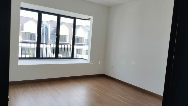 2-storey Terraced House for Sale in Dengkil (Selangor) - Crystal Low - PropertyGuru.com.my